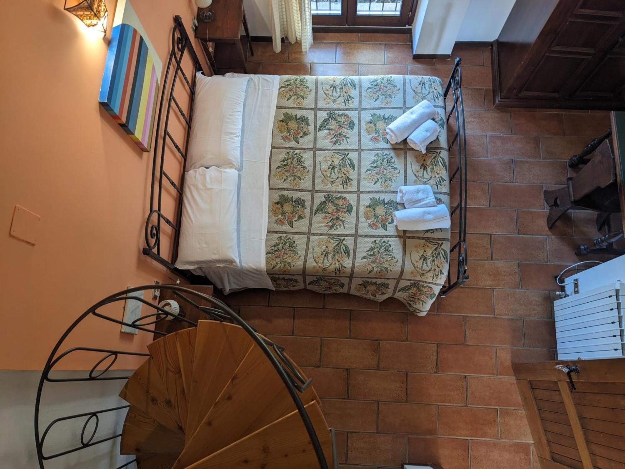 Hostal La Cittadella Dei Monti Sibillini Montemonaco Exterior foto