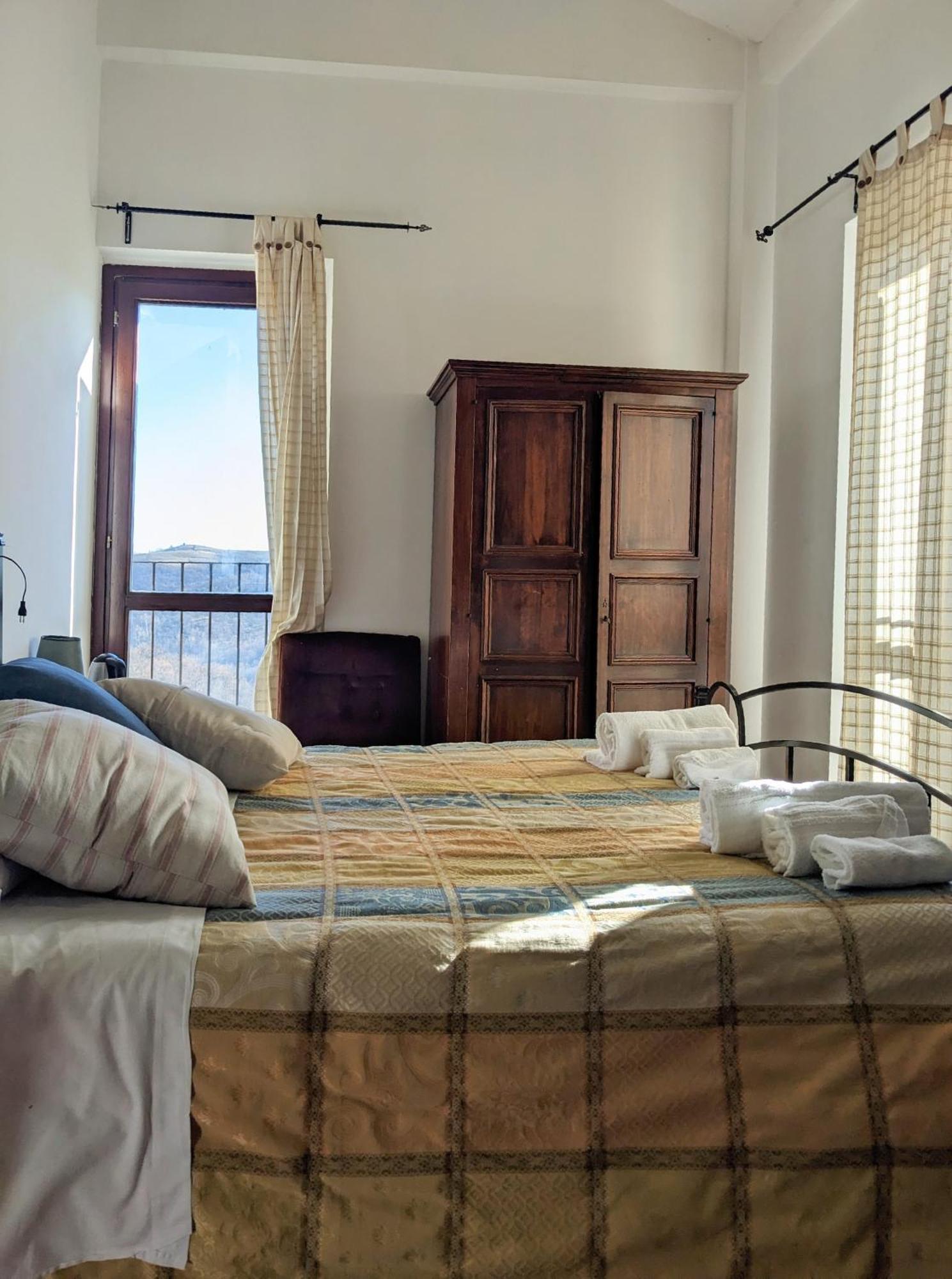 Hostal La Cittadella Dei Monti Sibillini Montemonaco Exterior foto