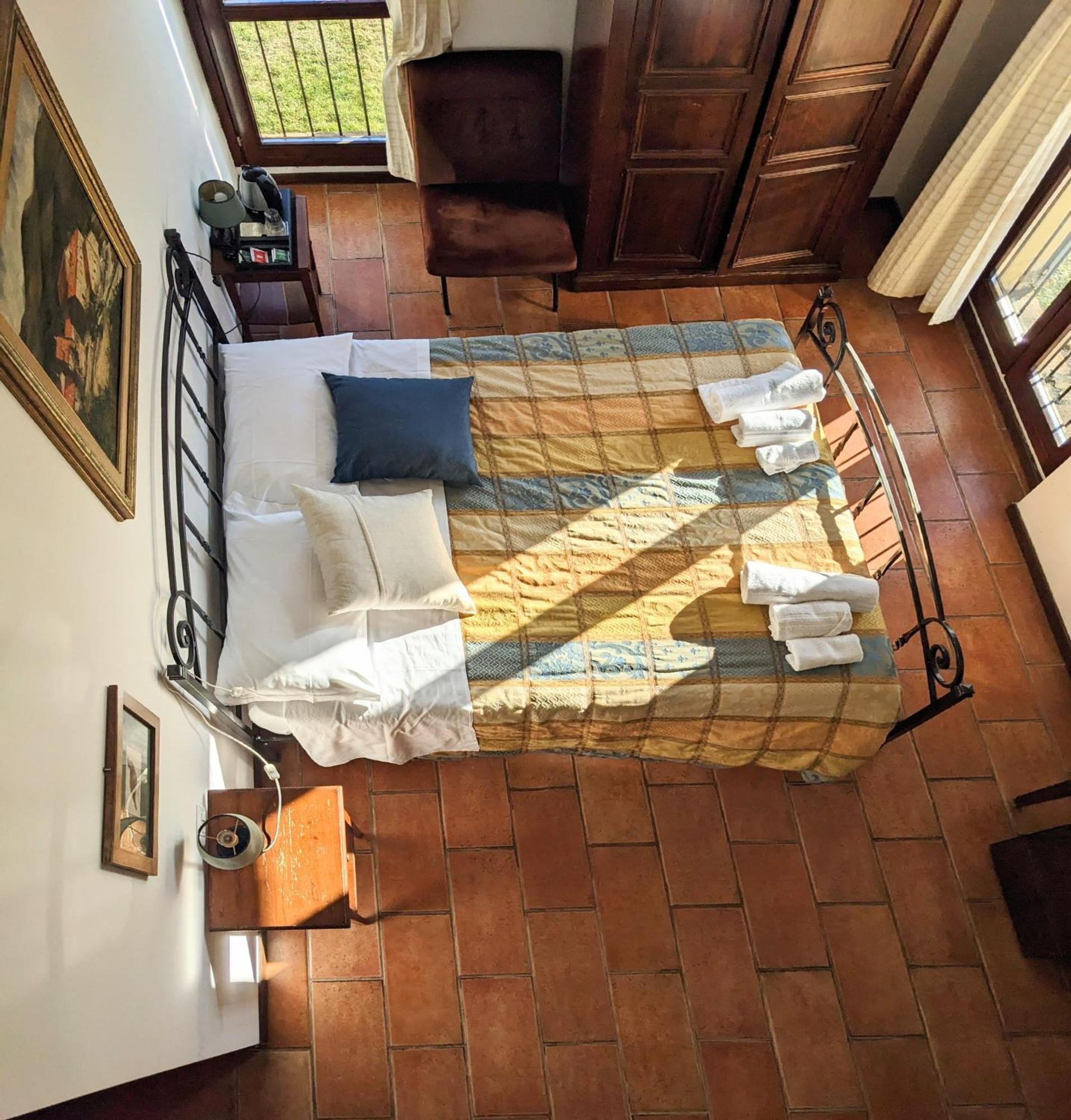 Hostal La Cittadella Dei Monti Sibillini Montemonaco Exterior foto