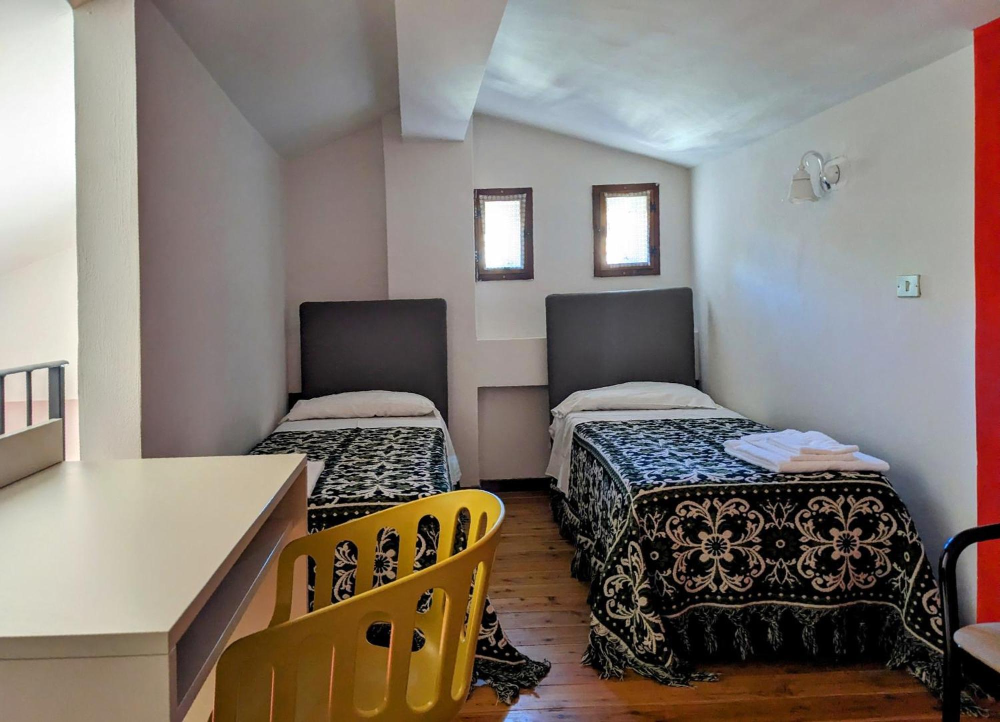 Hostal La Cittadella Dei Monti Sibillini Montemonaco Exterior foto