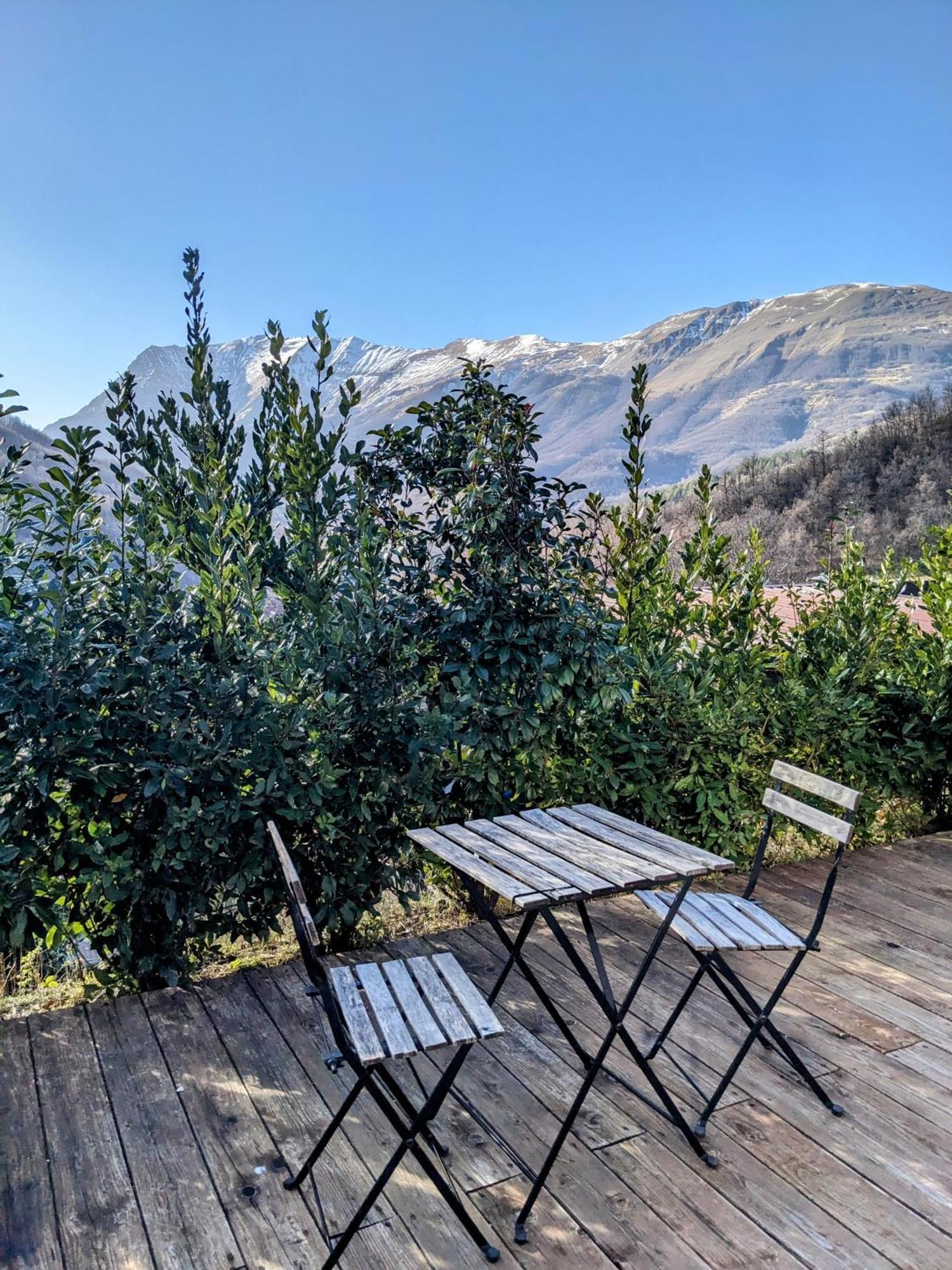 Hostal La Cittadella Dei Monti Sibillini Montemonaco Exterior foto